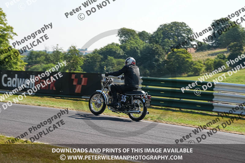 cadwell park;cadwell park photographs;cadwell trackday photographs;enduro digital images;event digital images;eventdigitalimages;peter wileman photography;racing digital images;trackday digital images;trackday photos